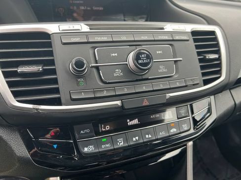 Used 2016 Honda Accord LX image 23