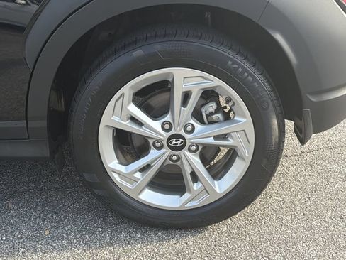 Certified 2023 Hyundai Kona SEL AWD/4WD image 22