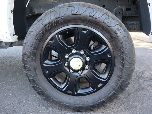 Used 2018 RAM 2500 Laramie w/ Sport Appearance Group AWD/4WD image 42