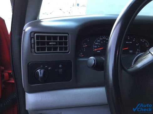 Used 2004 Ford F350 XLT image 24