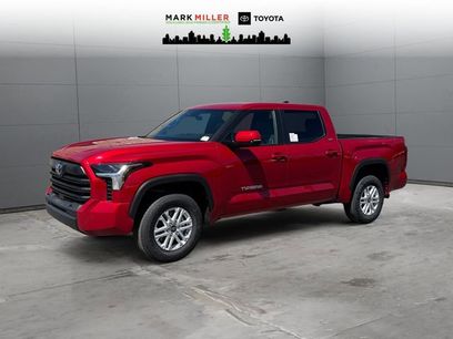 New 2026 Toyota Tundra SR5 w/ SR5 Premium Package