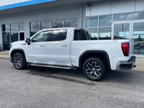 Used 2026 GMC Sierra 1500 SLT w/ SLT Premium Plus Package AWD/4WD image 3
