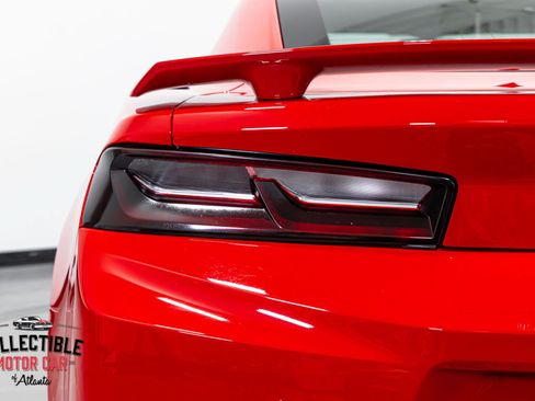 Used 2016 Chevrolet Camaro SS RWD image 59