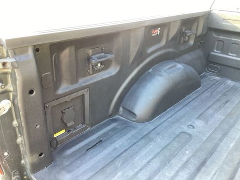 Used 2021 Ford F150 XLT w/ Trailer Tow Package image 10