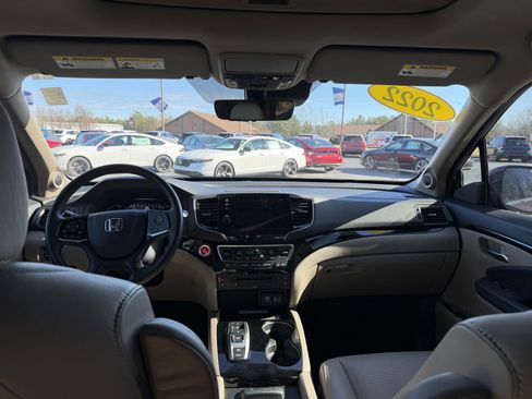 Used 2022 Honda Pilot Elite image 34