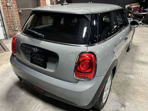 Used 2019 MINI Cooper 2-Door Hardtop w/ Storage Package image 11