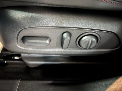 New 2026 Chevrolet Trax RS w/ Sunroof Package FWD image 22