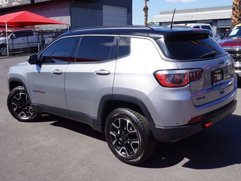 Used 2020 Jeep Compass Trailhawk AWD/4WD image 4