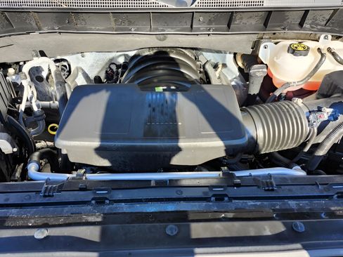 Used 2024 Chevrolet Silverado 1500 RST image 25