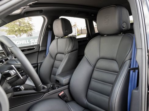 Used 2026 Porsche Macan S image 5