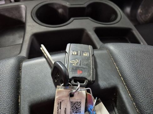 Used 2021 Chevrolet Silverado 1500 W/T w/ WT Value Package image 23