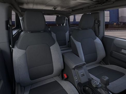 New 2026 Ford Bronco 2-Door AWD/4WD image 10