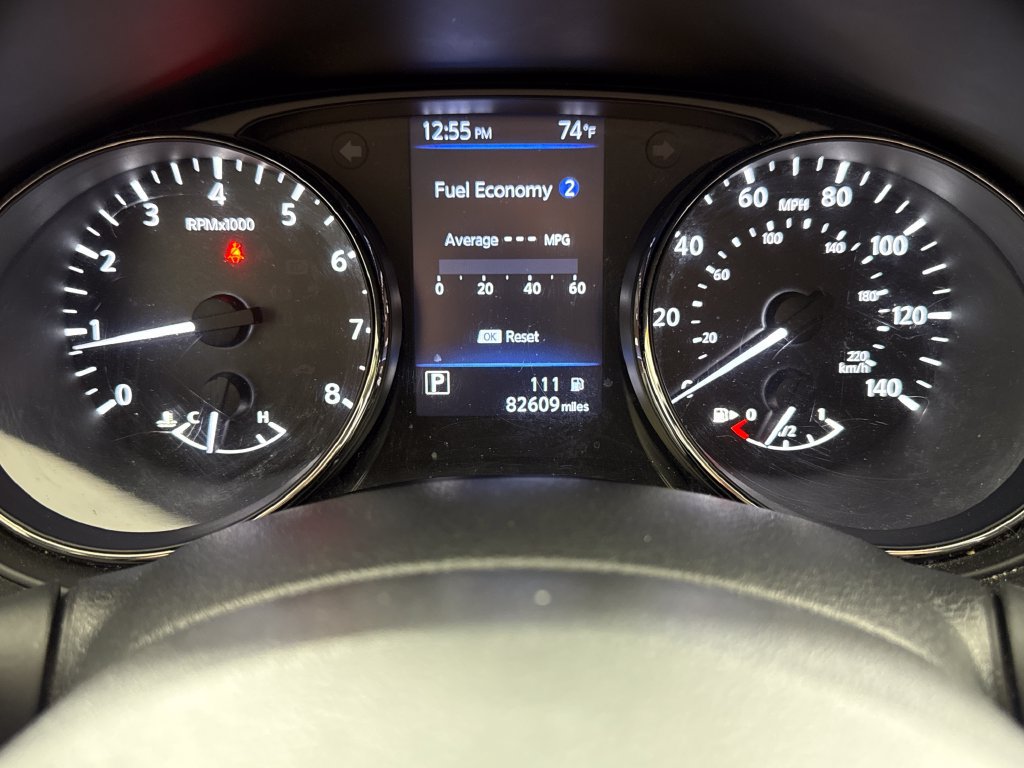 Used 2019 Nissan Rogue SV w/ Premium Package FWD image 15
