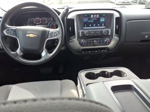 Used 2015 Chevrolet Silverado 1500 LT w/ Max Trailering Package image 9