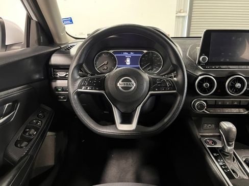 Used 2023 Nissan Sentra SV image 21
