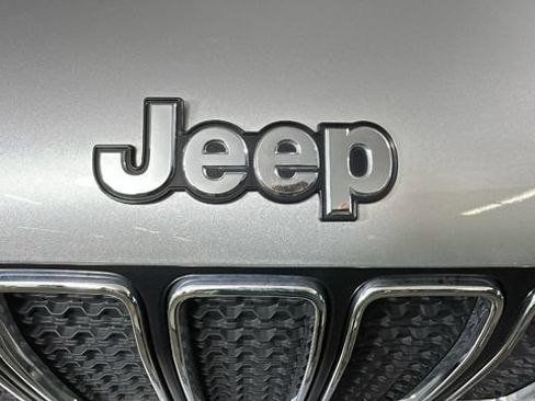 Used 2021 Jeep Renegade Sport AWD/4WD image 9