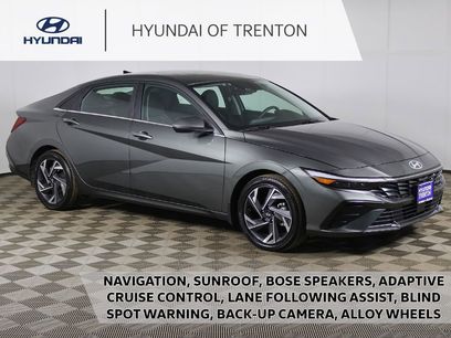 Used 2025 Hyundai Elantra Limited