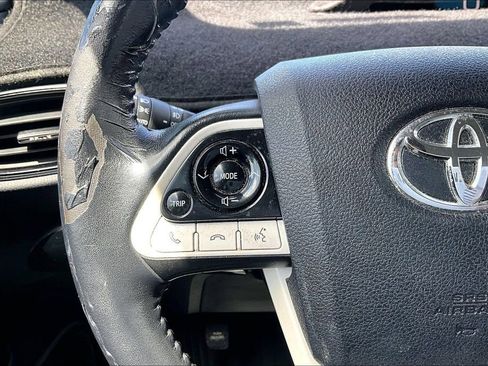 Used 2018 Toyota Prius Prime Plus FWD image 20