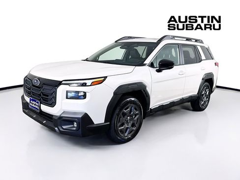 Used 2026 Subaru Outback Premium AWD/4WD image 3