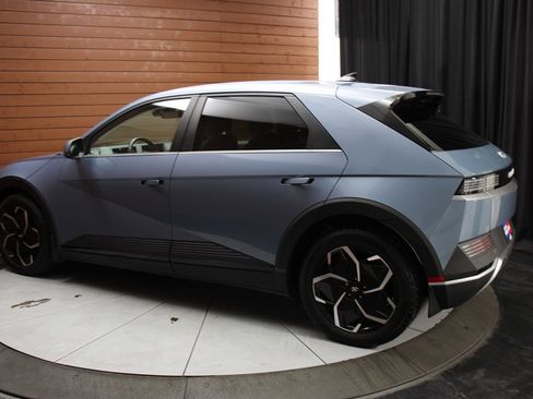 Used 2023 Hyundai Ioniq 5 SEL image 32