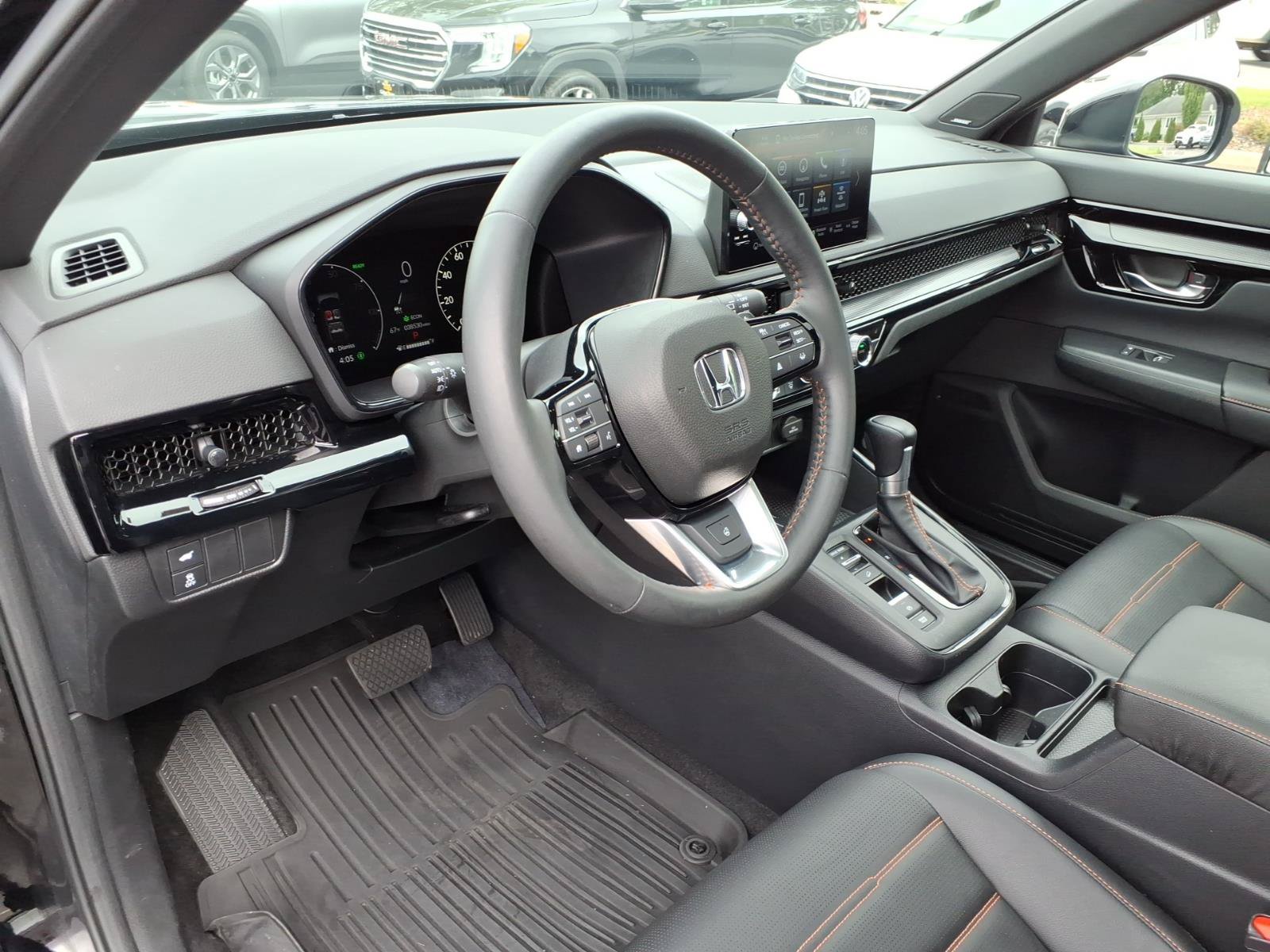 Used 2024 Honda CR-V Sport Touring image 17