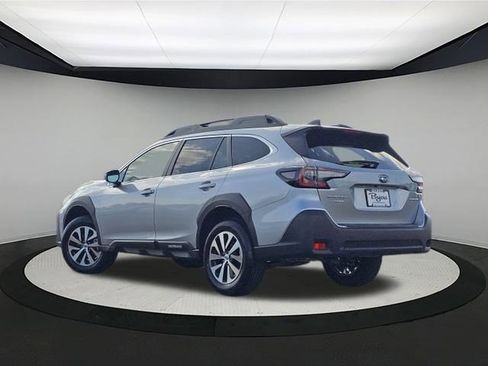 New 2025 Subaru Outback Premium image 5