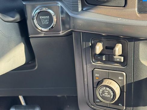 Used 2025 Ford F150 Raptor AWD/4WD image 20