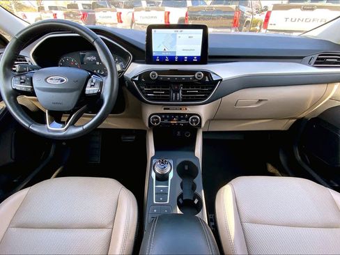 Used 2021 Ford Escape SEL image 15