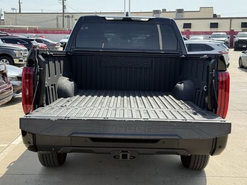 Used 2024 Toyota Tundra SR5 w/ SR5 Convenience Package AWD/4WD image 31