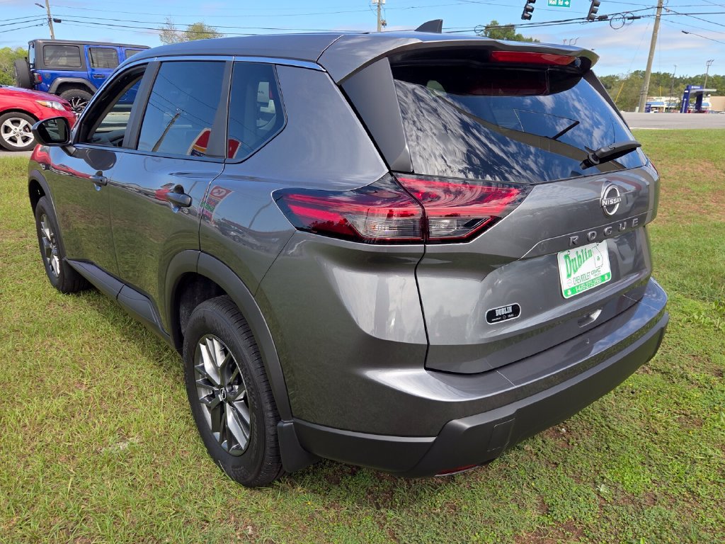 New 2027 Nissan Rogue S FWD image 10