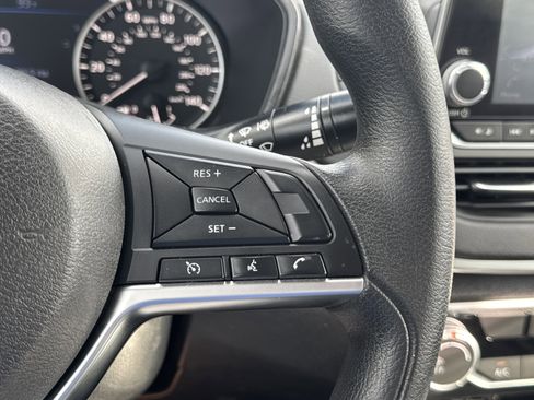 Used 2019 Nissan Altima 2.5 S image 15