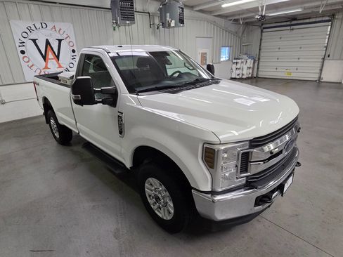 Used 2019 Ford F250 XLT AWD/4WD image 11