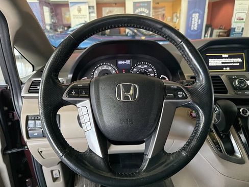 Used 2014 Honda Odyssey EX-L image 14