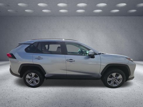 Used 2023 Toyota RAV4 XLE FWD image 8