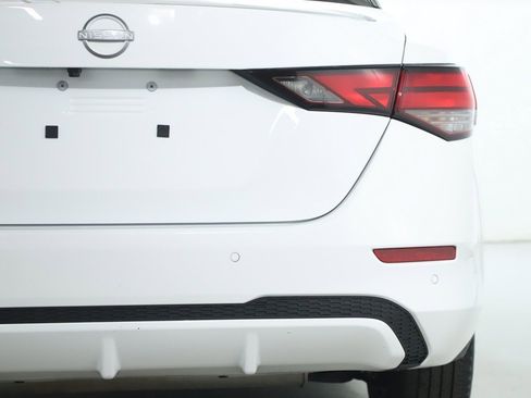 Used 2024 Nissan Sentra S image 44