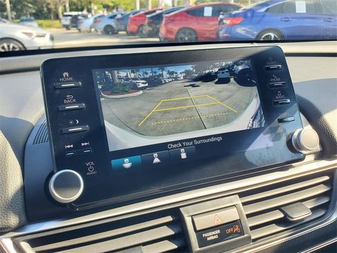 Used 2022 Honda Accord Sport image 28