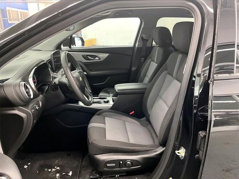Used 2024 Chevrolet Blazer LT image 10