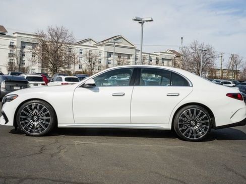 New 2026 Mercedes-Benz E 450 4MATIC Sedan image 4