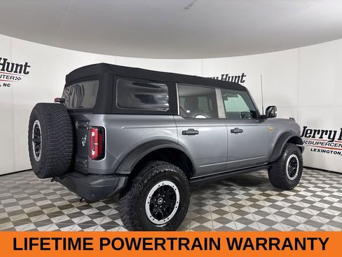 Used 2023 Ford Bronco Badlands AWD/4WD image 5