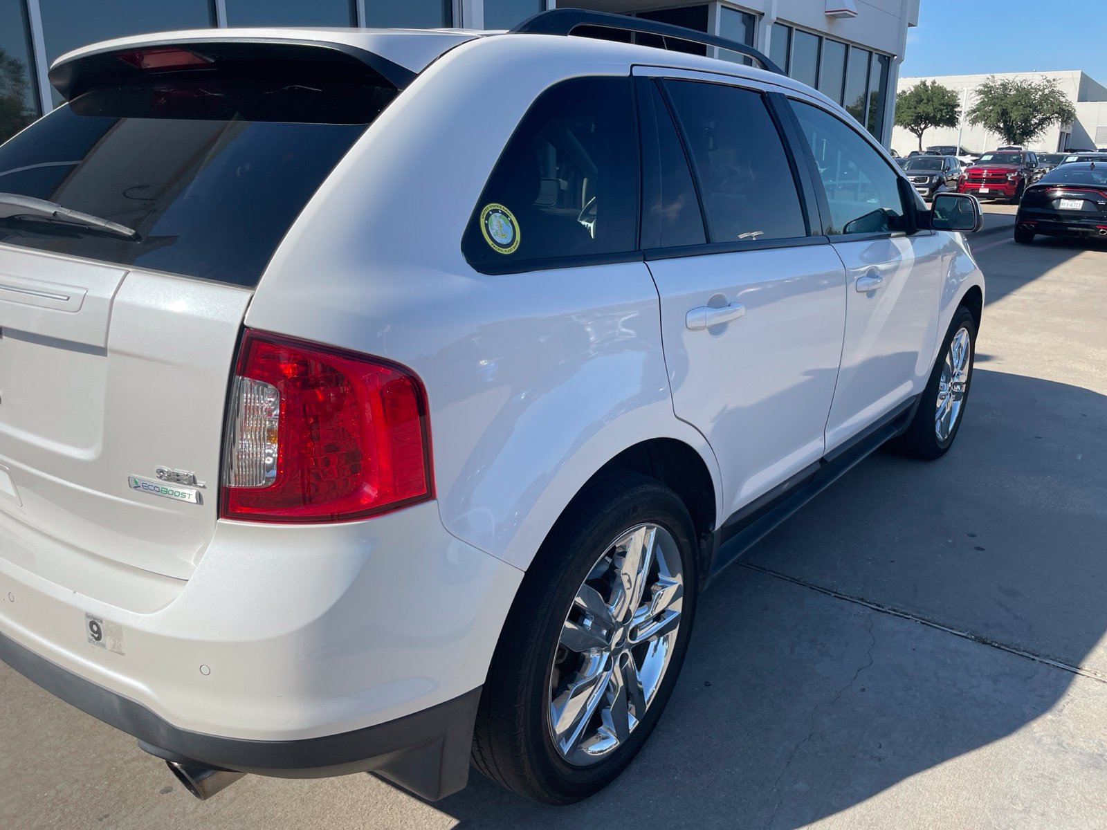 Used 2013 Ford Edge SEL FWD image 6
