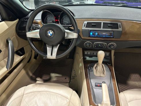 Used 2003 BMW Z4 2.5i RWD image 53