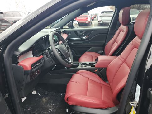 New 2026 Lincoln Corsair Grand Touring image 12