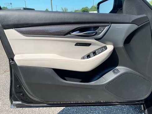Used 2025 Cadillac CT5 V w/ LPO, ONYX Package AWD/4WD image 22