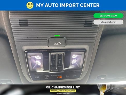 Used 2025 Volkswagen Atlas Cross Sport SEL Premium R-Line AWD/4WD image 24