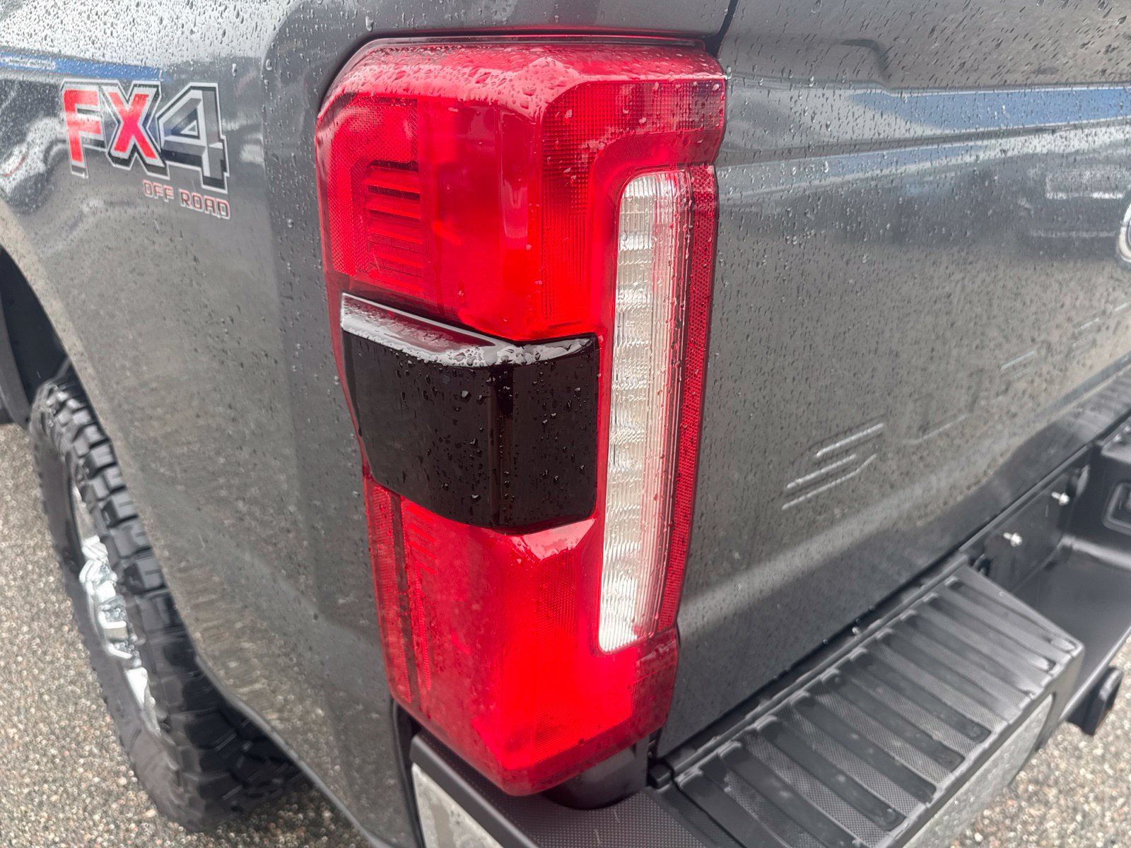 Used 2026 Ford F350 4x4 Crew Cab Super Duty image 11