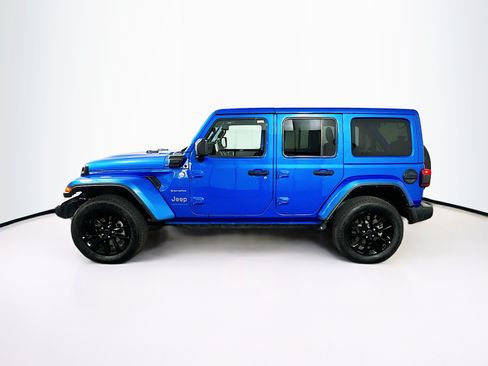 Used 2024 Jeep Wrangler Unlimited Sahara AWD/4WD image 4