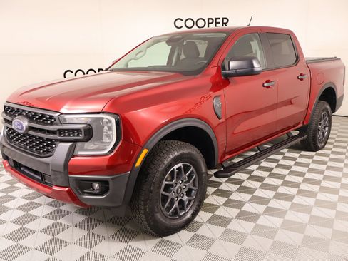 Used 2025 Ford Ranger XLT w/ Equipment Group 301A High AWD/4WD image 12