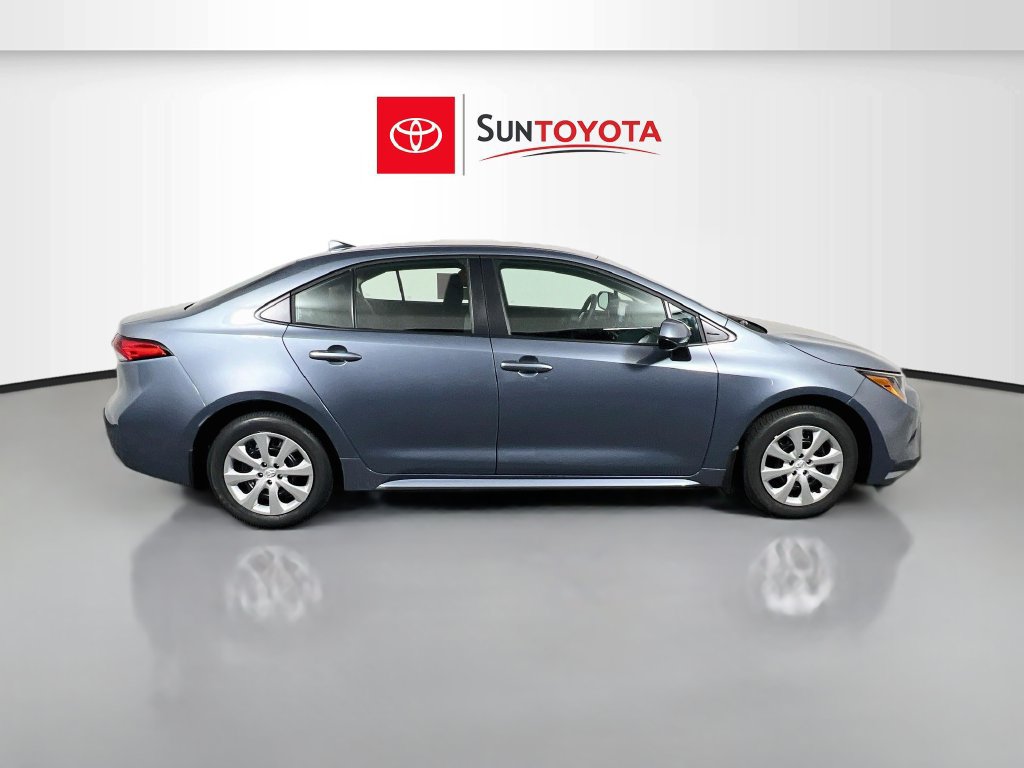 New 2027 Toyota Corolla LE FWD image 2