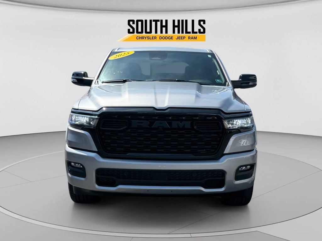 Used 2025 RAM 1500 Big Horn AWD/4WD image 8