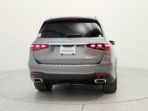 New 2026 Mercedes-Benz GLS 580 4MATIC image 6